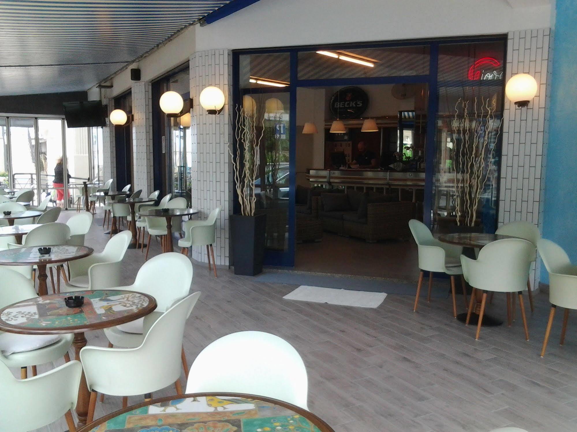 Hotel Sayonara Cattolica Exterior photo
